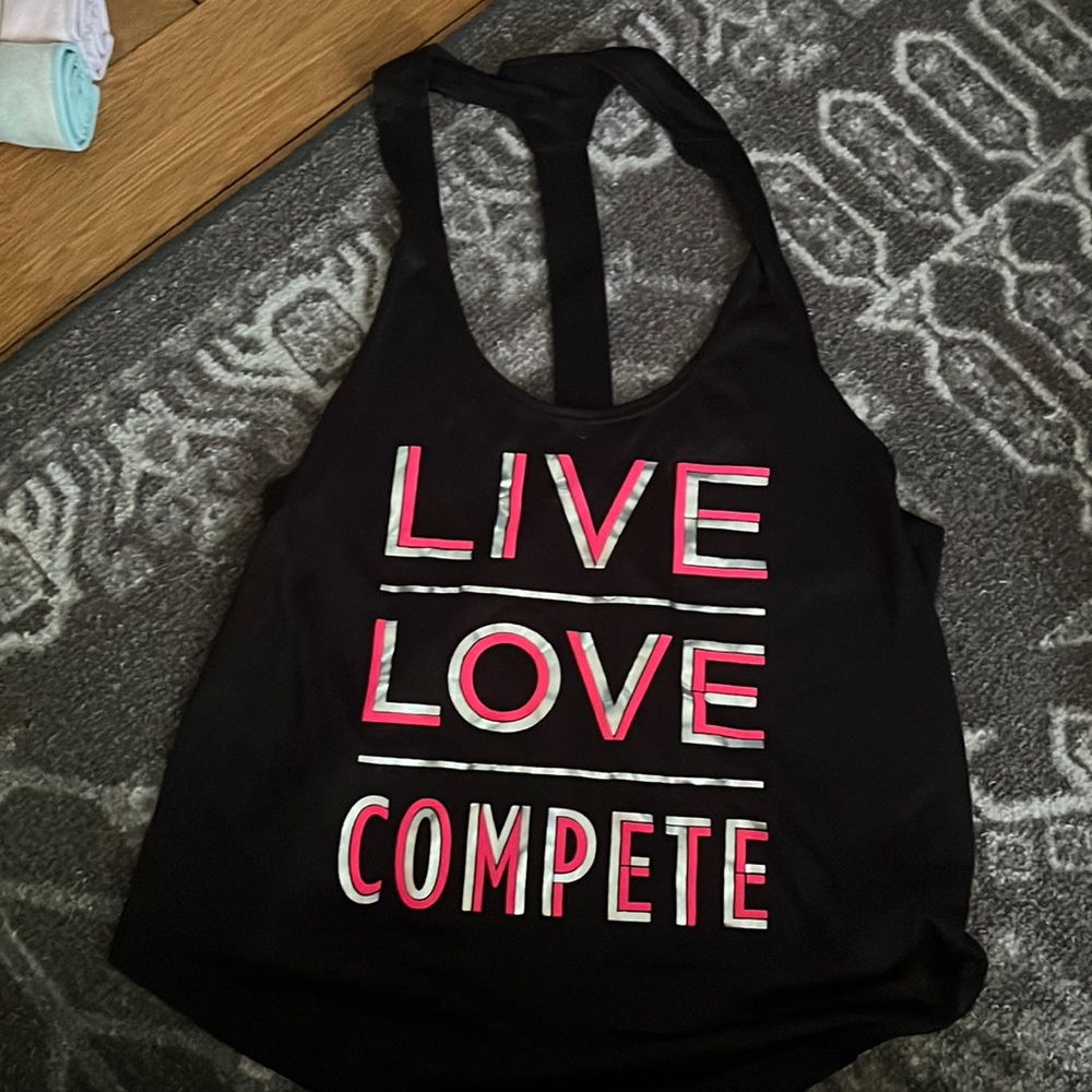 NEVER WORN sweat resistant warm up tank top